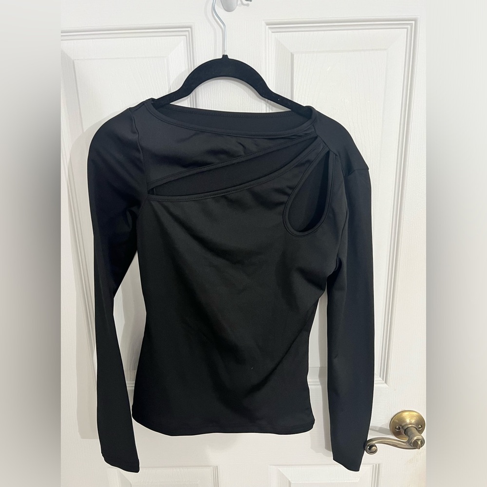 Long sleeve top